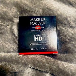 Make Up For Ever HD micro-finishing loose power